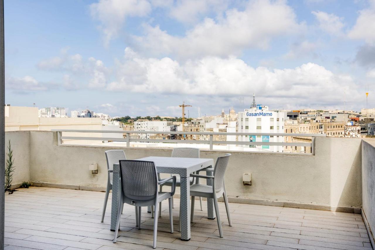 Gzira Penthouse - Hosted By Sweetstay Exterior photo