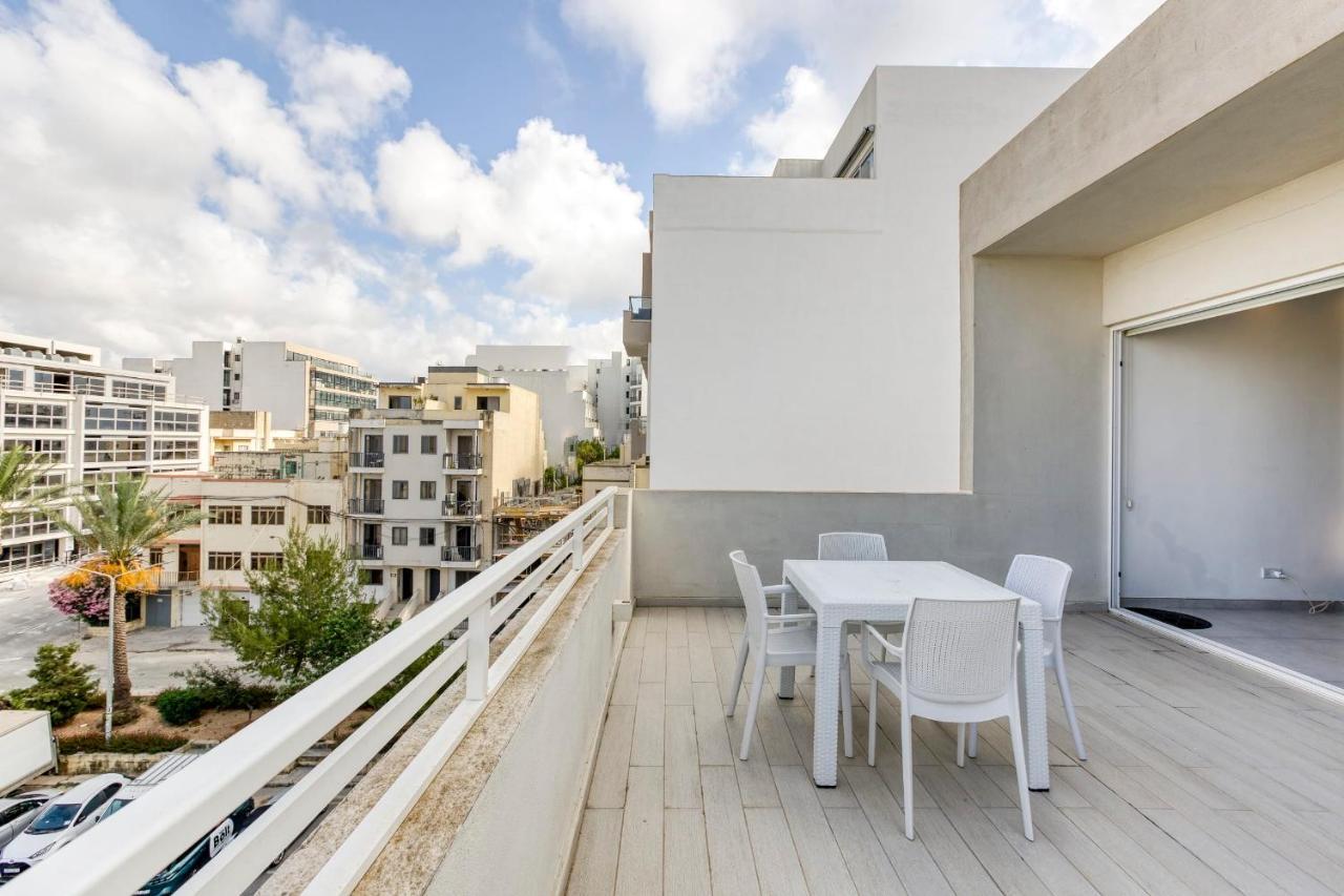 Gzira Penthouse - Hosted By Sweetstay Exterior photo