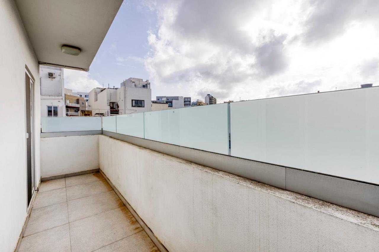 Gzira Penthouse - Hosted By Sweetstay Exterior photo